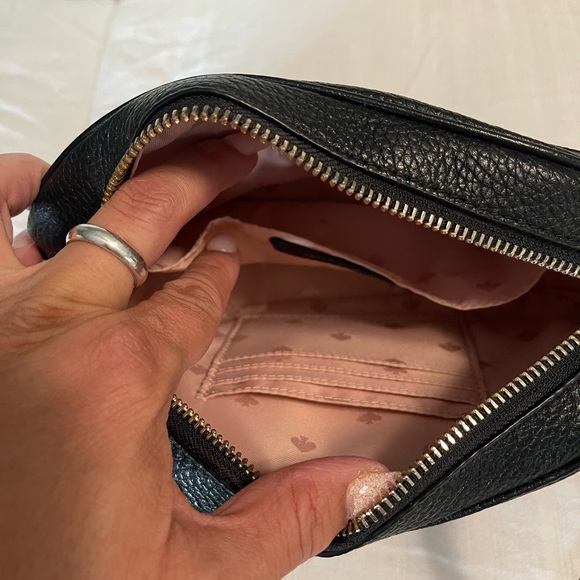 Kate Spade. Leather Black crossbody camera bag. Used once. Like new. - Picture 7 of 11